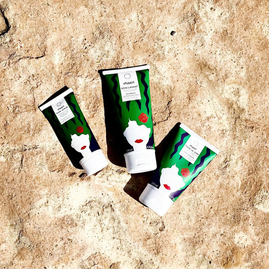 ÉTAPE 1 - Le Pure Scrub
ÉTAPE 2 - Le Soin Lavant
ÉTAPE 3 - La Crème de Soin